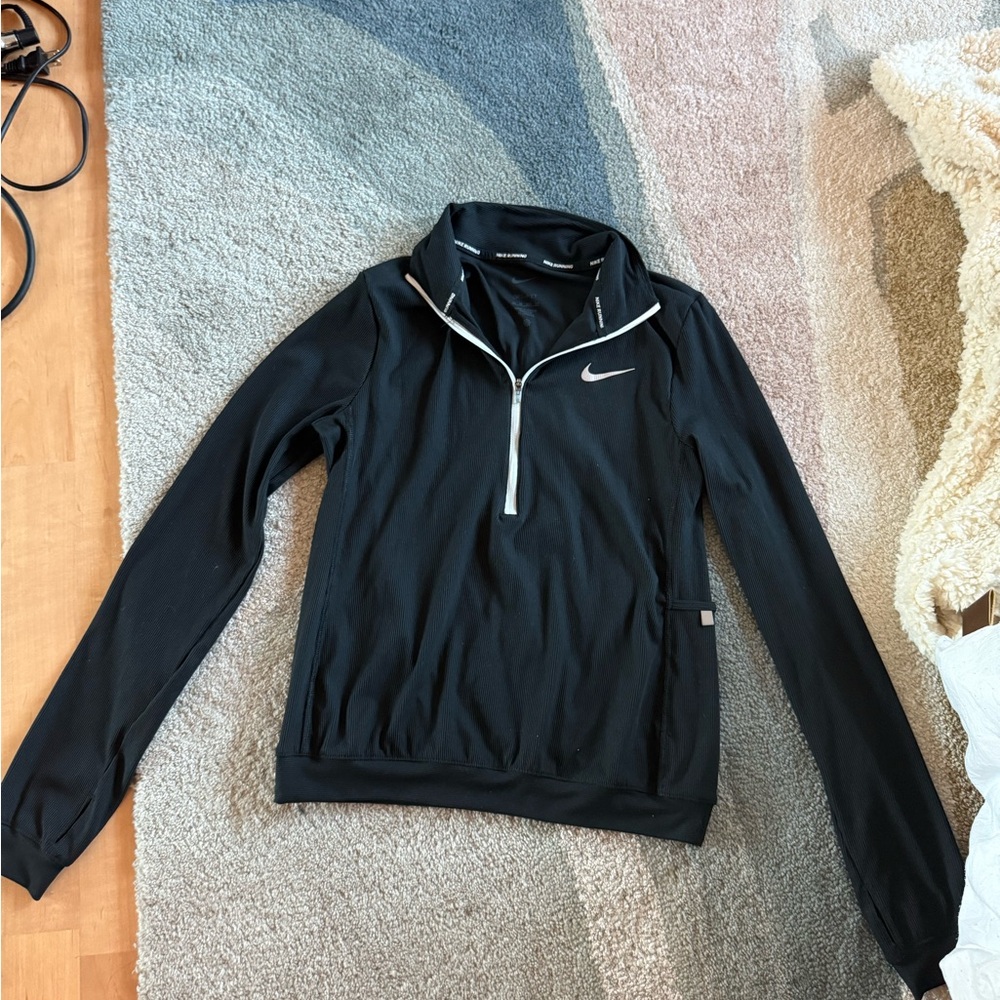 Nike Dri-fit 1/4 Zip running top
